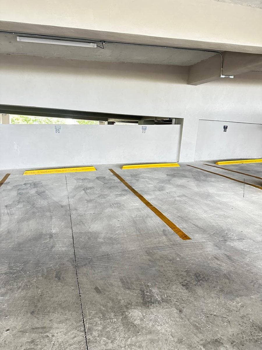 Apartamento en Venta en Gazcue, Residencial Murales – foto 2