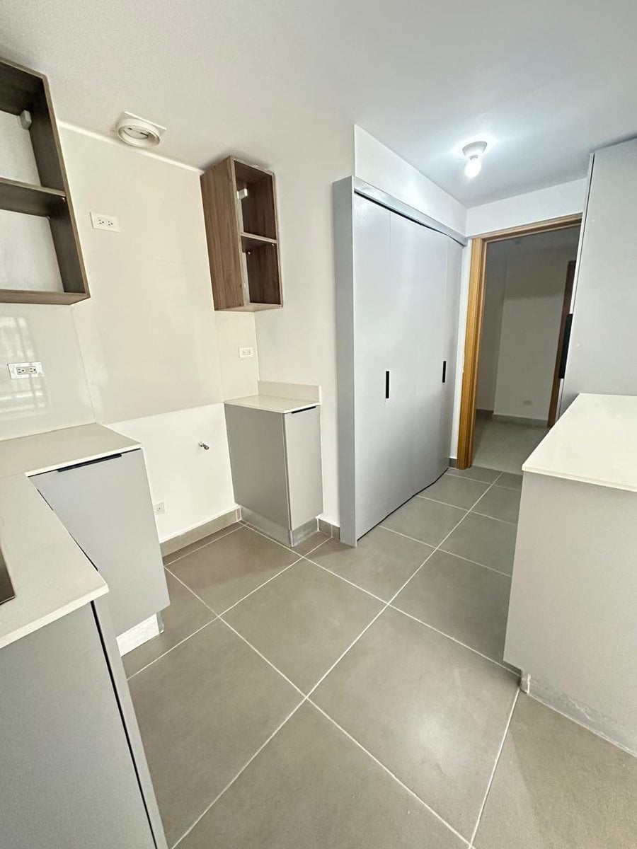 Apartamento en Venta en Gazcue, Residencial Murales – foto 12
