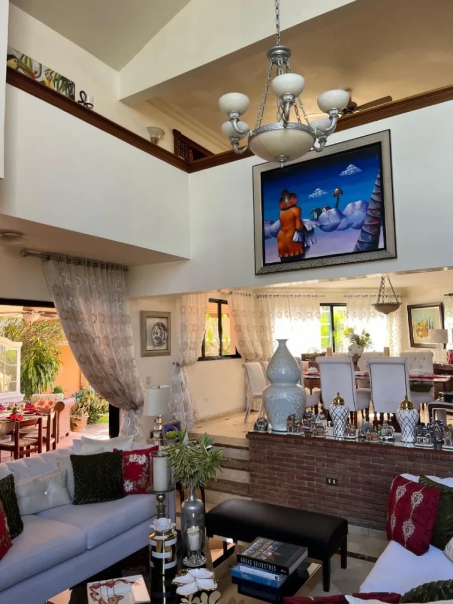 CASA EN VENTA DE LUJO EN VENTA , LAS PRADERAS D.N. – foto 1