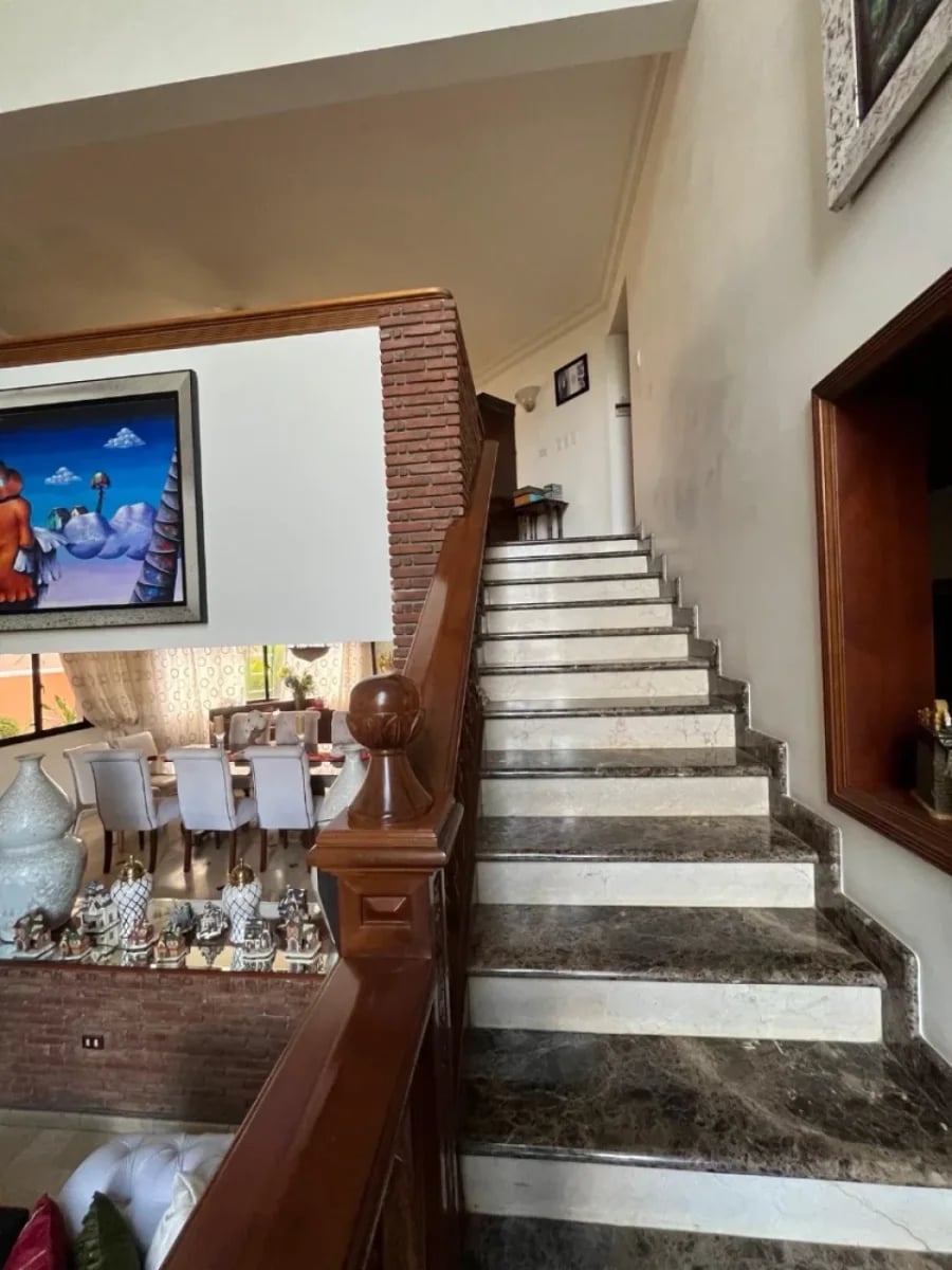 CASA EN VENTA DE LUJO EN VENTA , LAS PRADERAS D.N. – foto 9