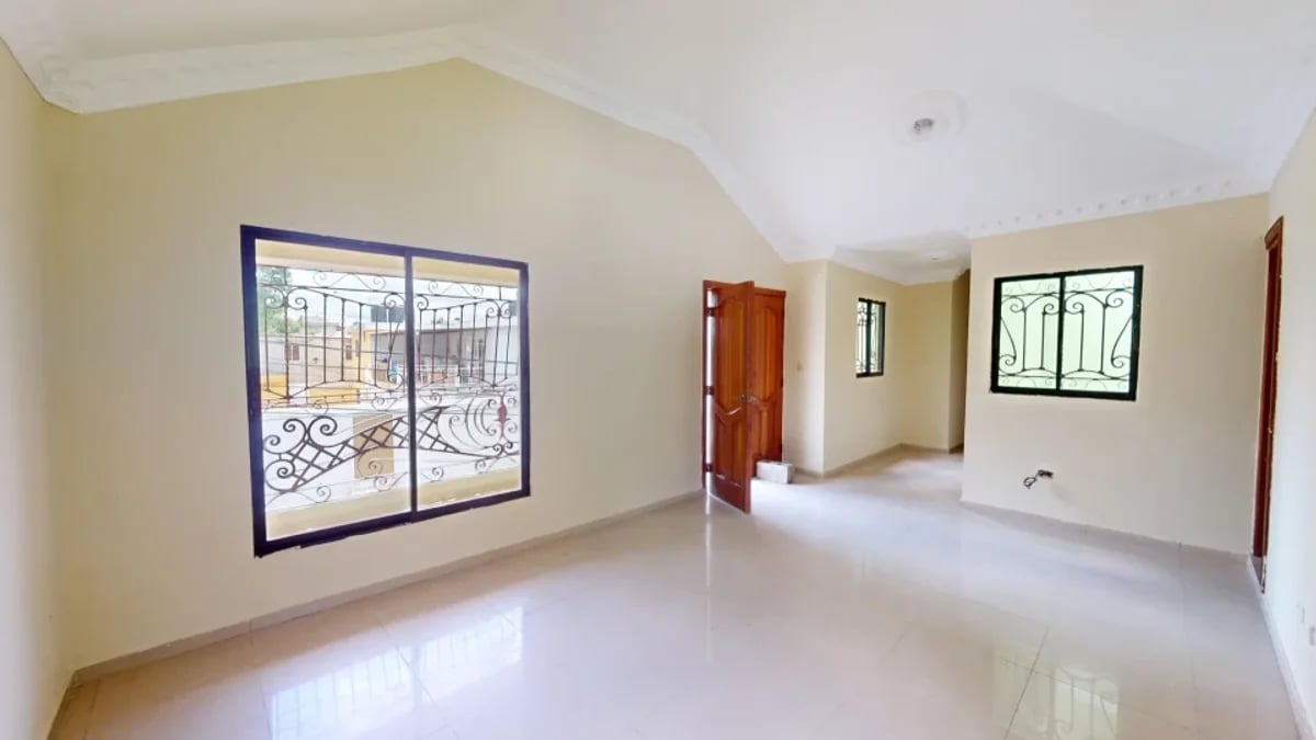 Casa de Lujo en Urbanización Lucerna, Santo Doming – foto 3