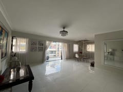 Penthouse 3 habitaciones y terraza en venta – foto 3