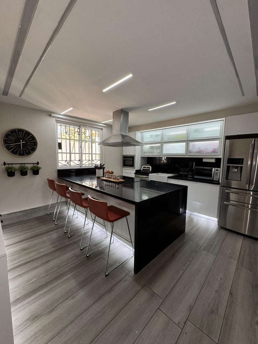 Casa aislada en Los Prados, Santo Domingo – foto 7