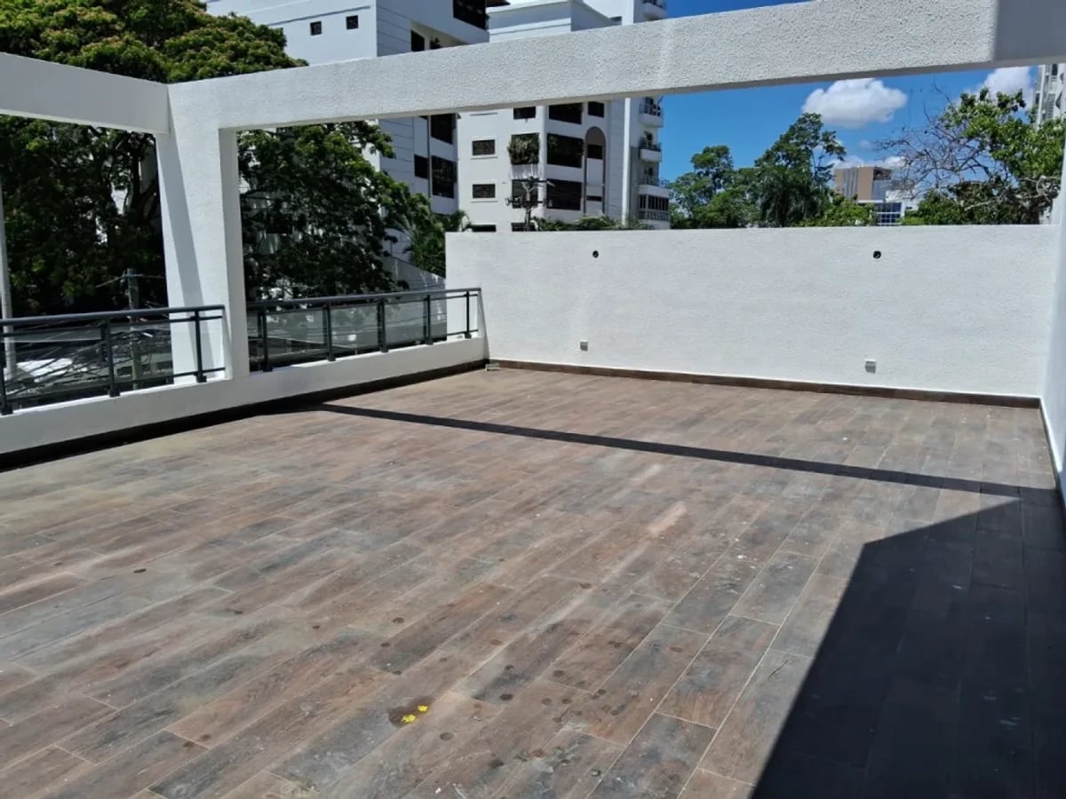 Apartamento con Terraza en Viejo Arroyo Hondo – foto 2