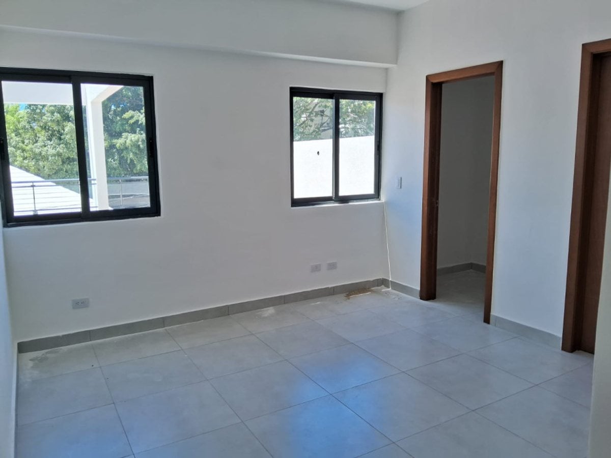 Apartamento con Terraza en Viejo Arroyo Hondo – foto 5