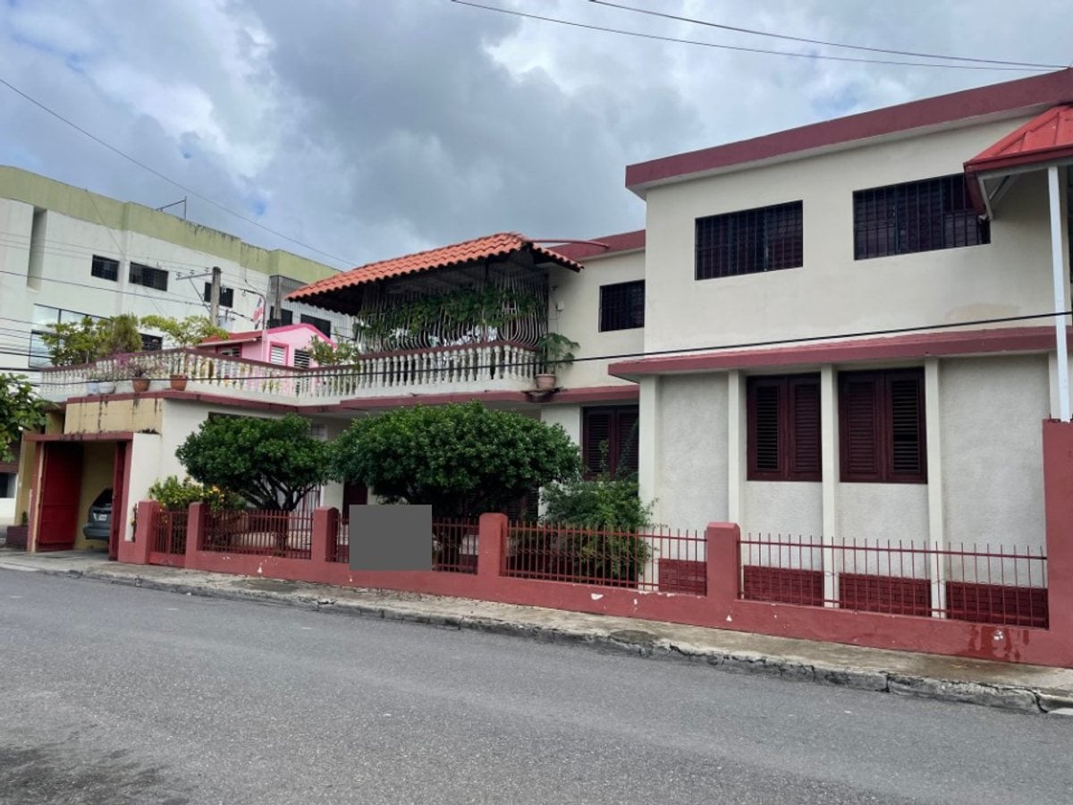 Local comercial de 565 m² en venta del Pueblo – foto 6