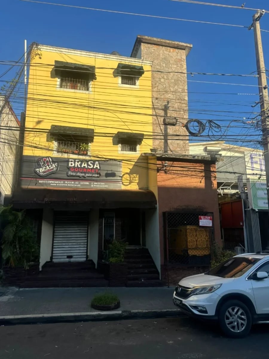 Local comercial en venta en Ensanche La Fe, Santo Domingo – foto 1
