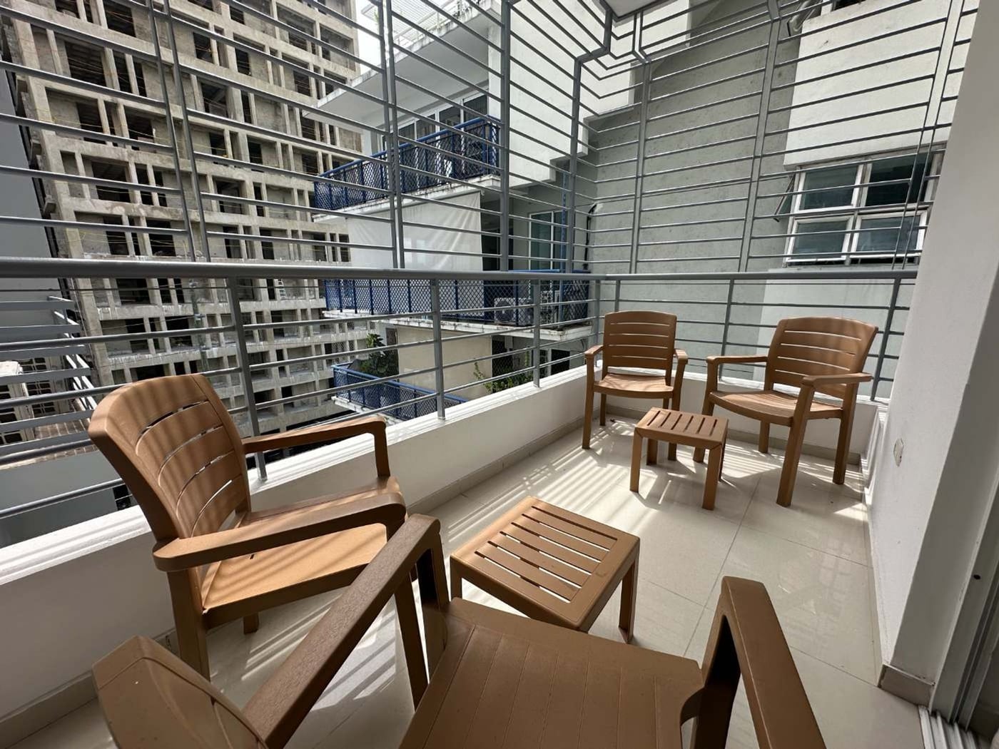 APARTAMENTO EN ALQUILER 3 HABS EVARISTO MORALES – foto 2