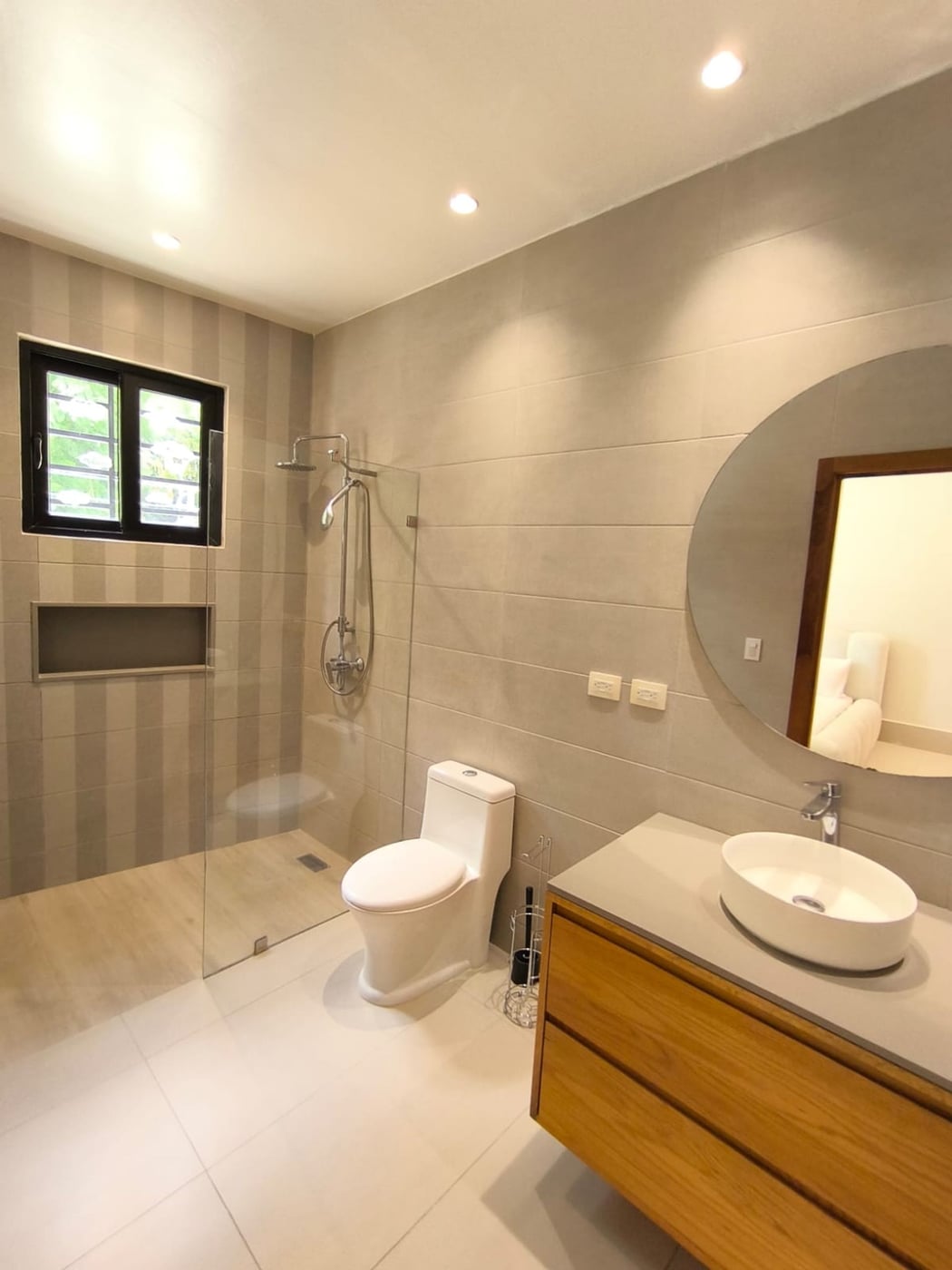 CASA EN VENTA 4 DORMITORIOS SANTO DOMINGO DE GUZMÁ – foto 11