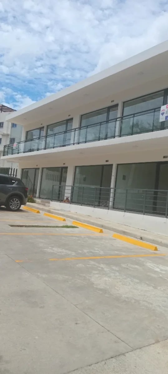 Local comercial en alquiler en Arroyo Manzano – foto 3