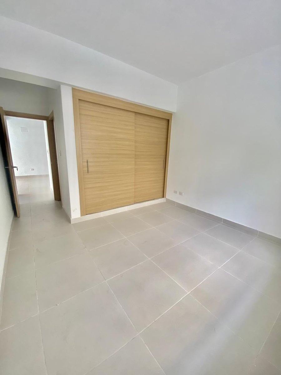 Apartamento de 3 habitaciones en Alquiler en Bella Vista – foto 9
