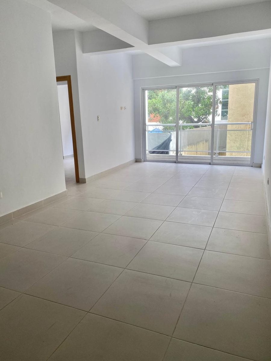 Apartamento de 3 habitaciones en Alquiler en Bella Vista – foto 1