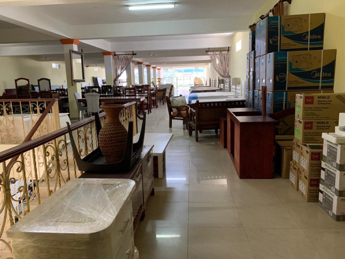 Local Comercial de 2 Niveles en Venta Excelente Ubicación – foto 5