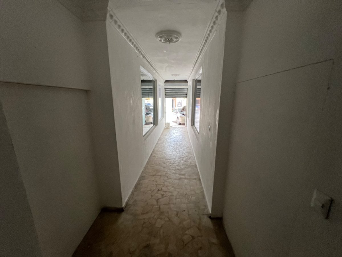 Local comercial en Urbanización Lucerna – foto 5
