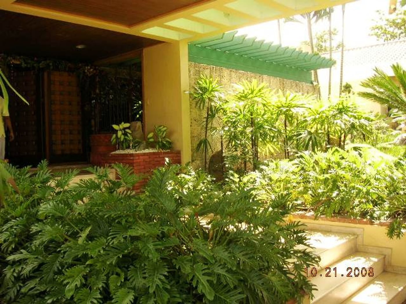 CASA EN VENTA 4 DORMITORIOS LOS PINOS SANTO DOMING – foto 2