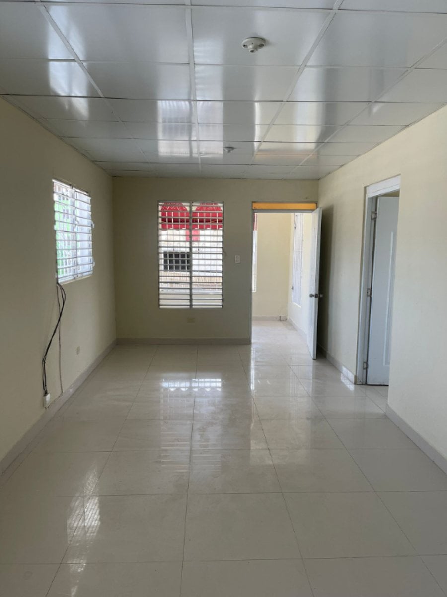 Edificio en Los Mina Viejo, Santo Domingo Este – foto 5