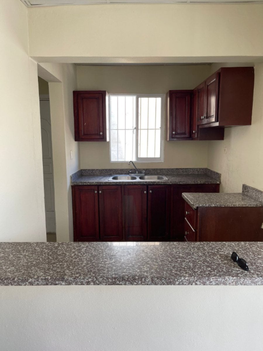 Edificio en Los Mina Viejo, Santo Domingo Este – foto 4