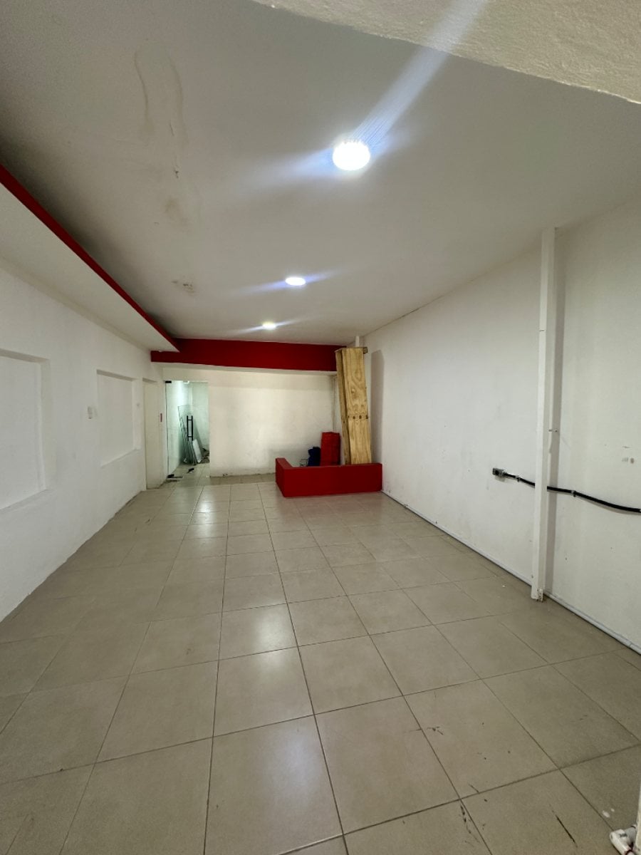 Local comercial en alquiler en la Abraham Lincoln – foto 3