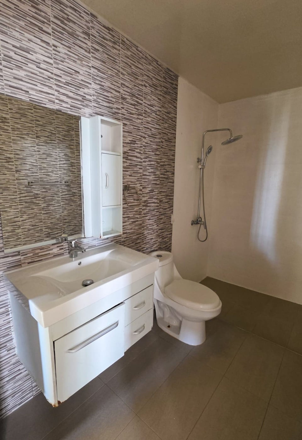 Local de oficina en alquiler 1125 m² los ríos sant – foto 11