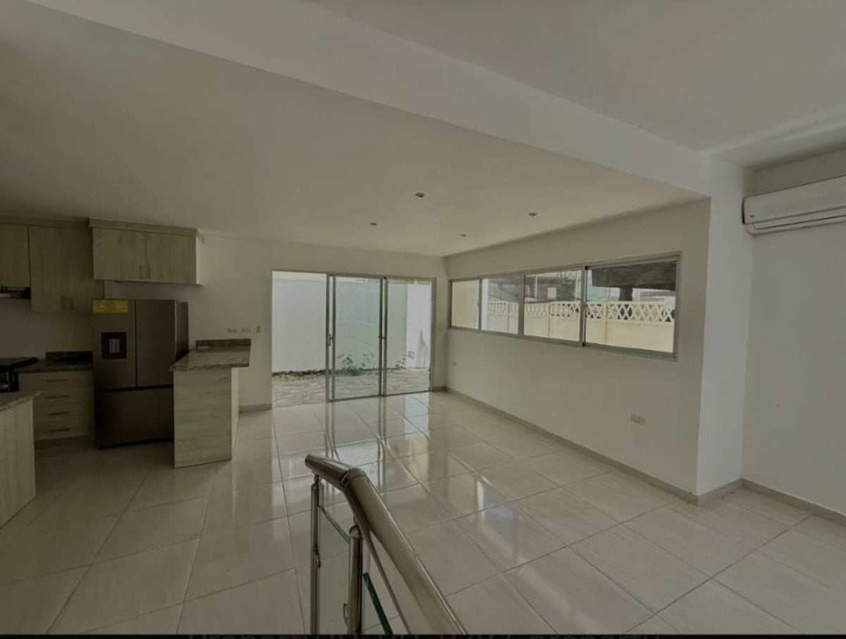 Casa en venta en La Romana, Caleta – foto 4
