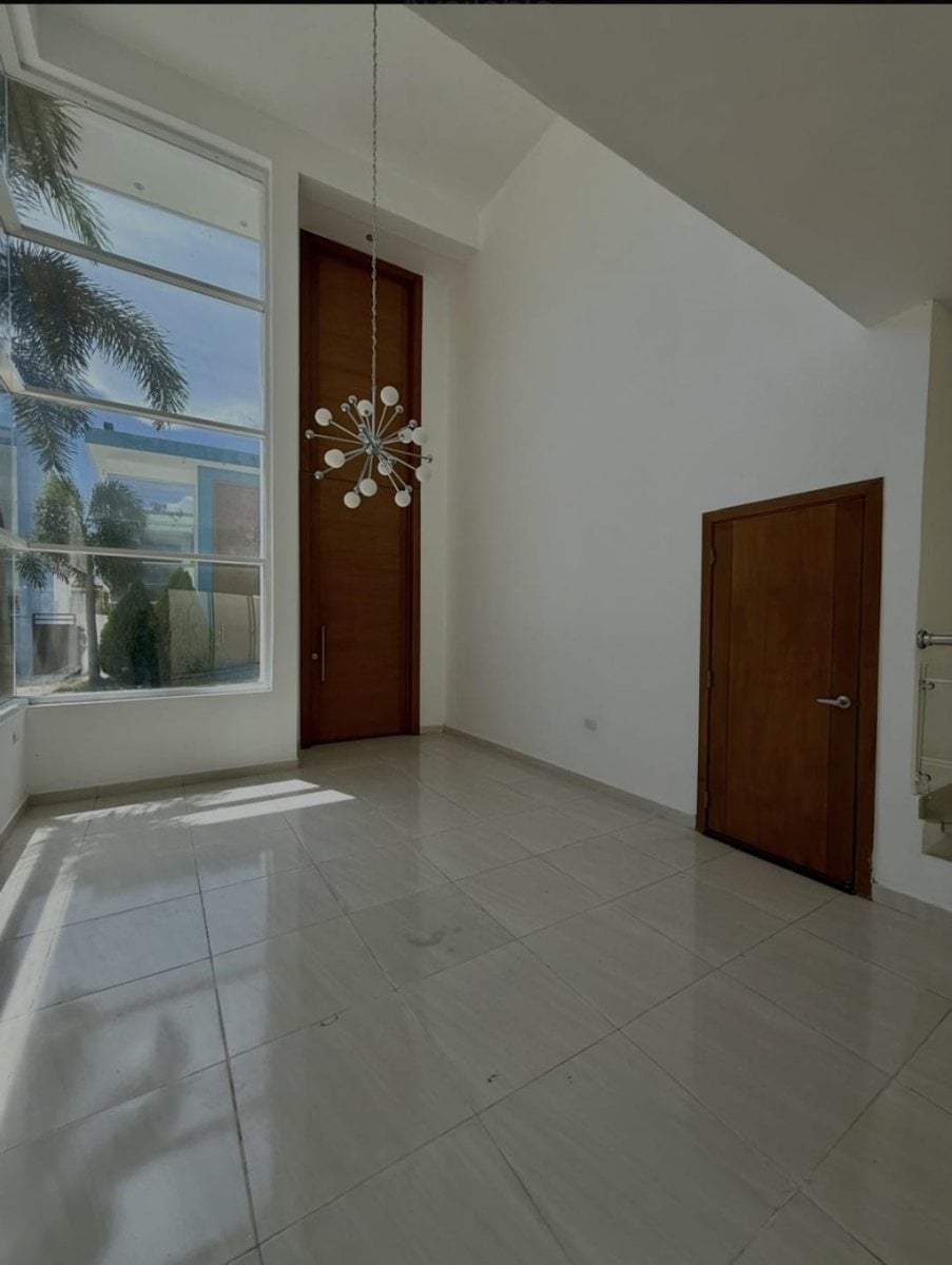 Casa en venta en La Romana, Caleta – foto 2