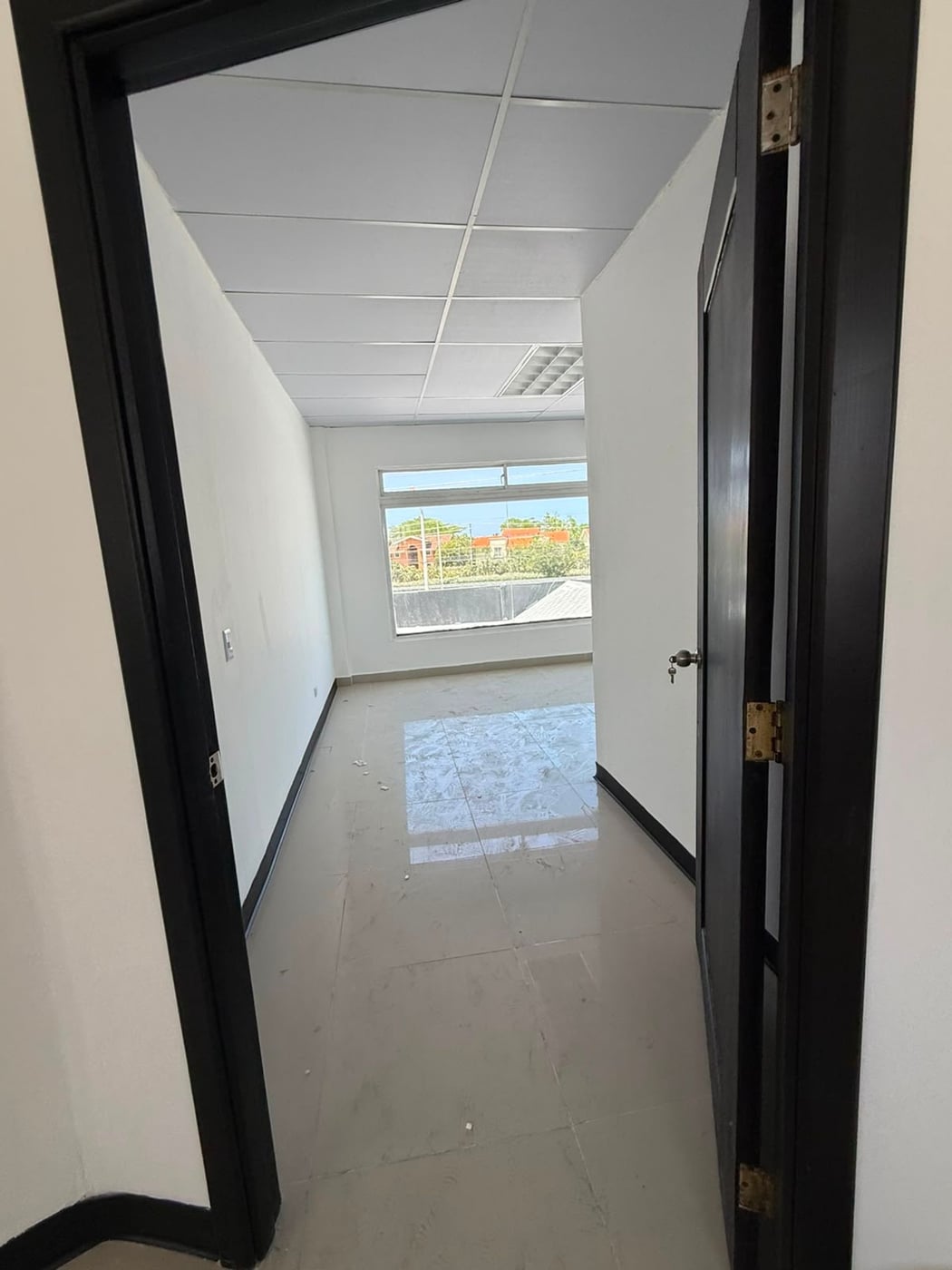 Se renta Local Comercial en la zona de COCOTAL – foto 3