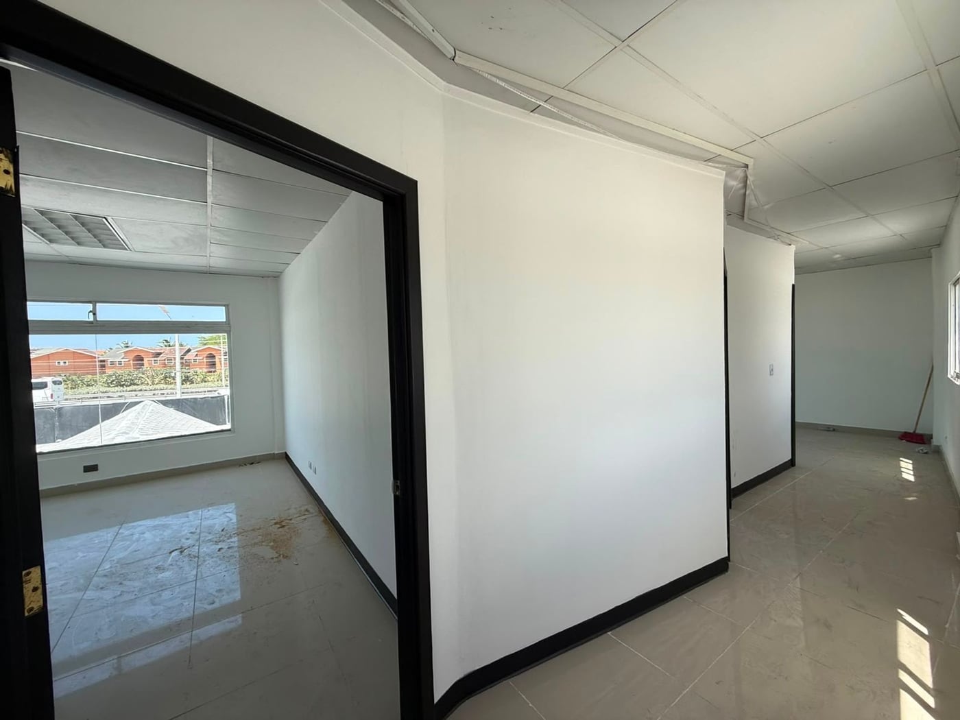 Se renta Local Comercial en la zona de COCOTAL – foto 2
