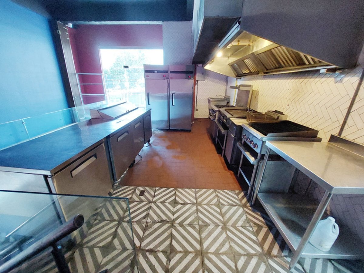 Local Comercial 1er. Piso en Bella Vista – foto 8