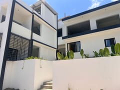 Edificio de 9 apartamentos en Altos de La Mulata – foto 1