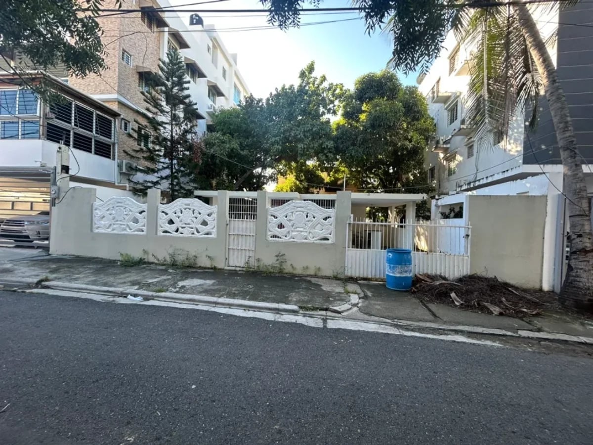 Casa para Remodelar en Miramar, Santo Domingo – foto 1