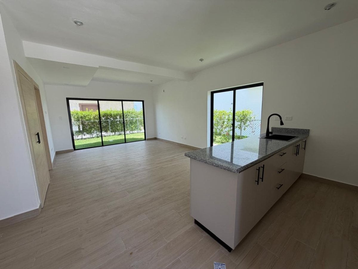 Villa Tipo TH en Alquiler, Res. Bávaro-Punta Cana – foto 2