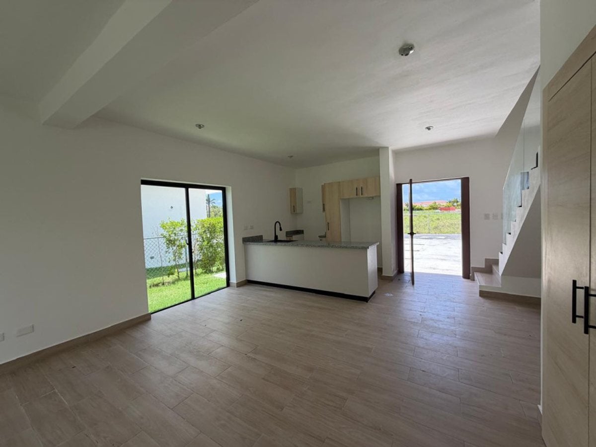 Villa Tipo TH en Alquiler, Res. Bávaro-Punta Cana – foto 3