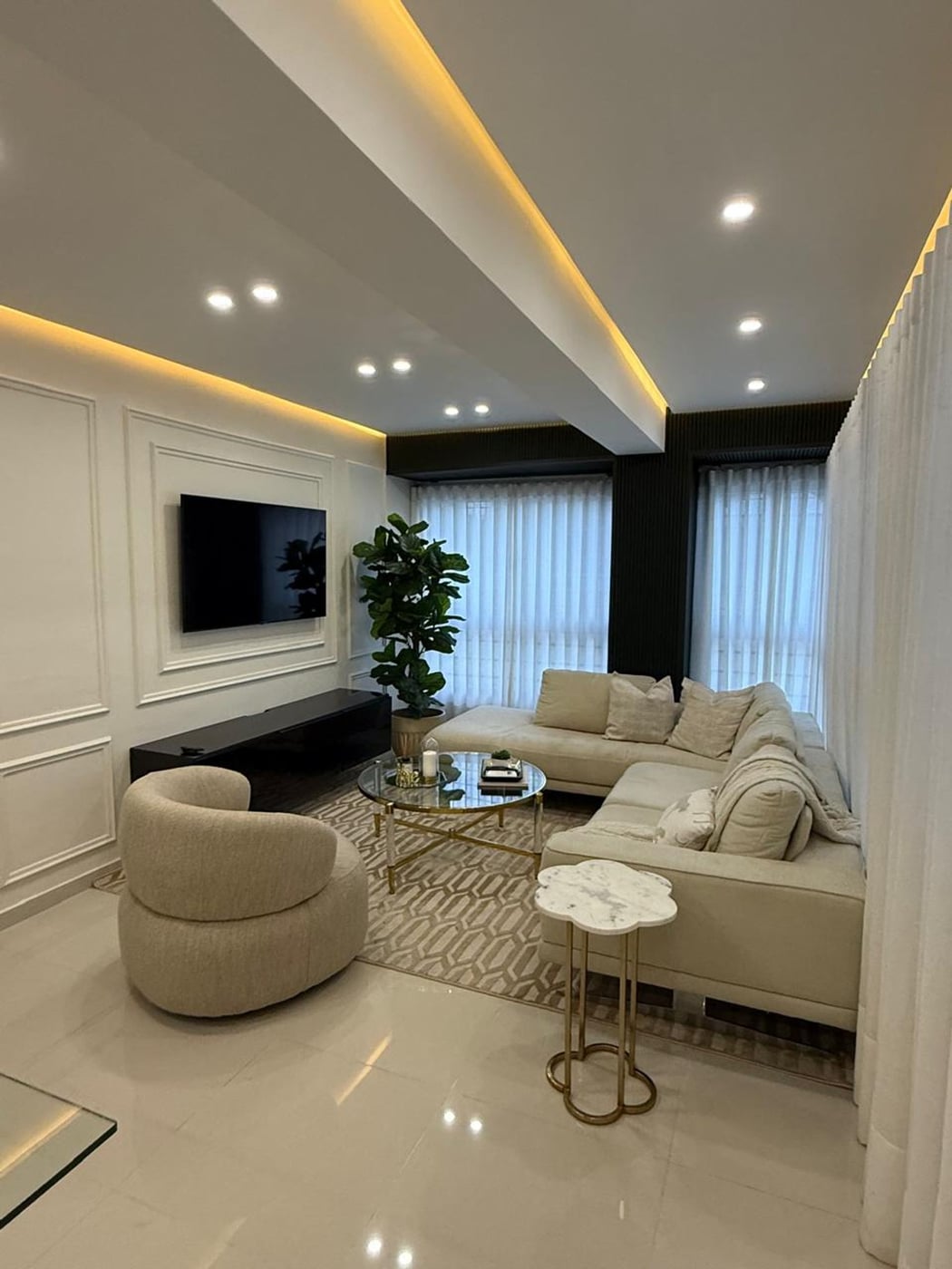 APARTAMENTO AMUEBLADO FULL EN ALQUILER – foto 1