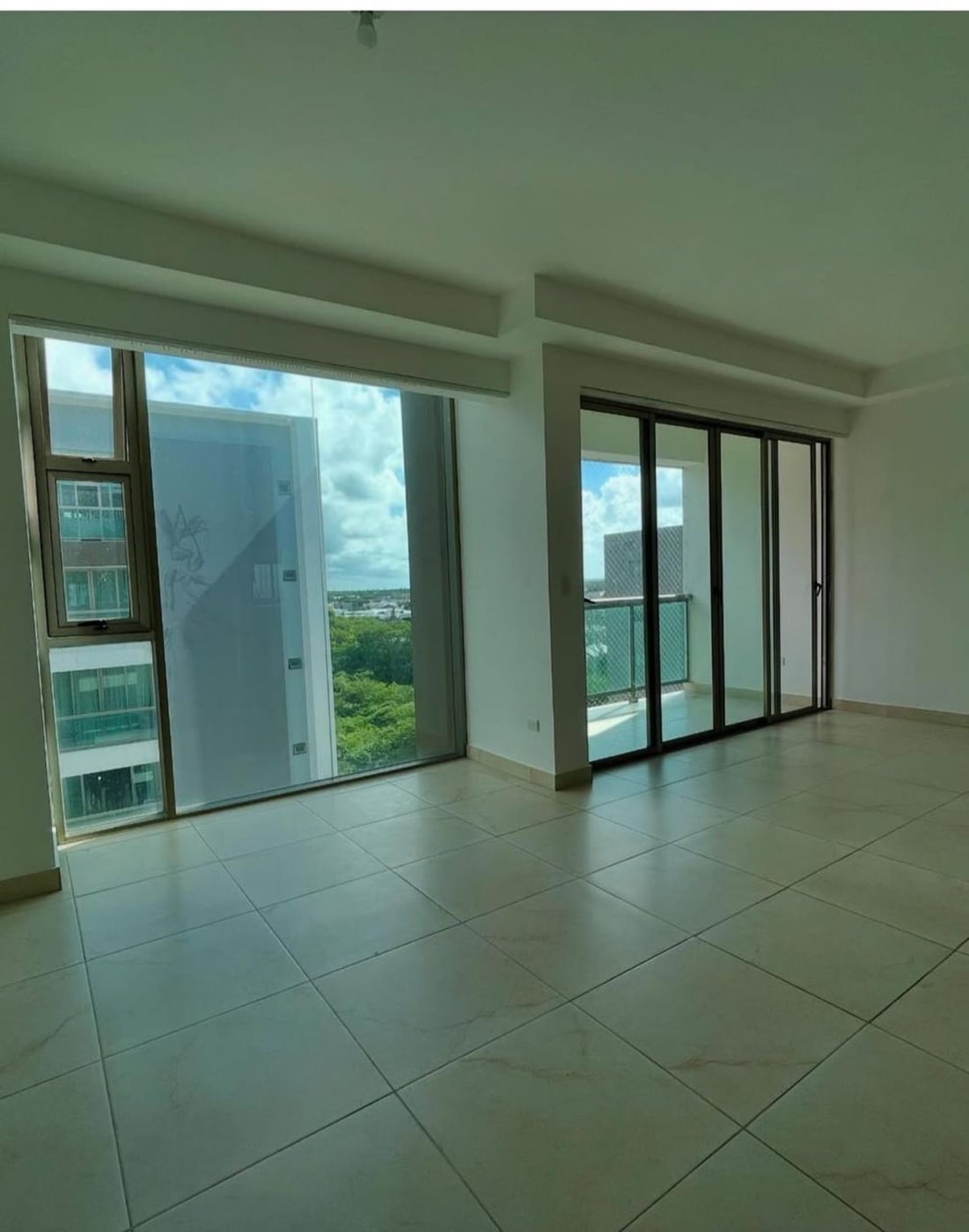 APARTAMENTO EN JARDINES DEL ESTE – foto 2
