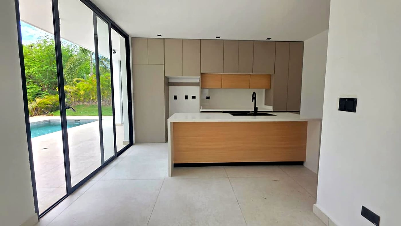 VILLA EN VENTA DE 4 HABITACIONES – foto 3