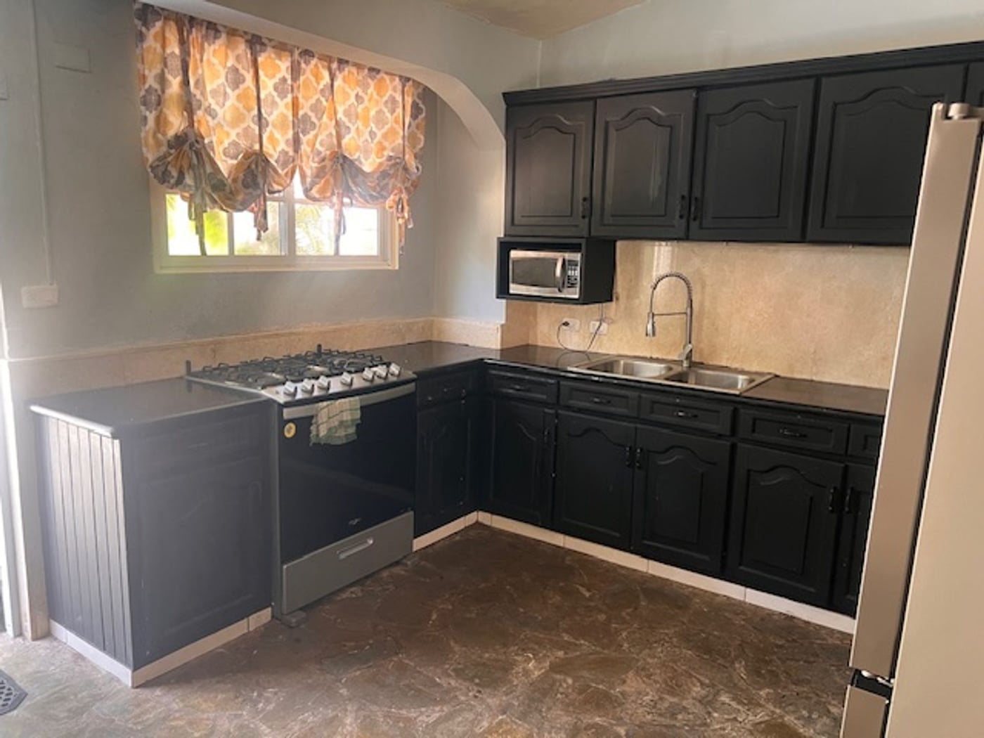 Exclusiva Villa en Venta – Espacio y Comodidad – foto 2