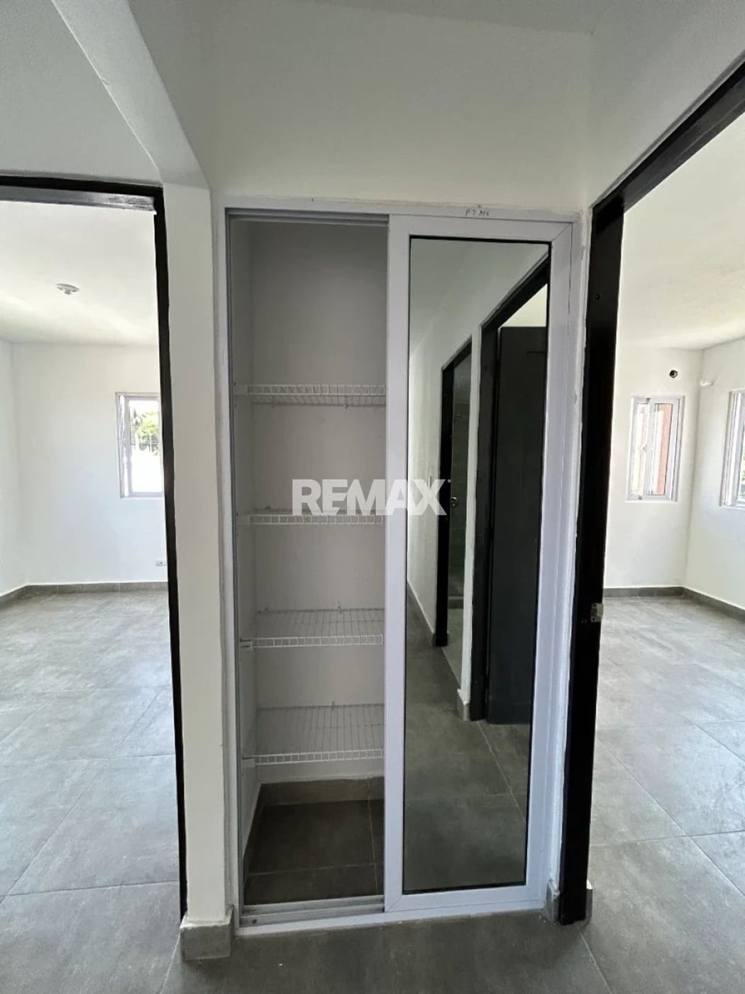 APARTAMENTO EN ALQUILER JARDINES DEL SUR – foto 6