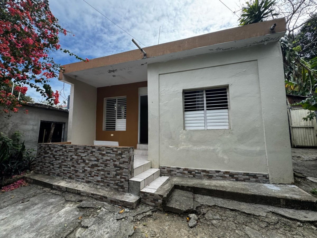 Casa en Pantoja, Santo Domingo Oeste – foto 2