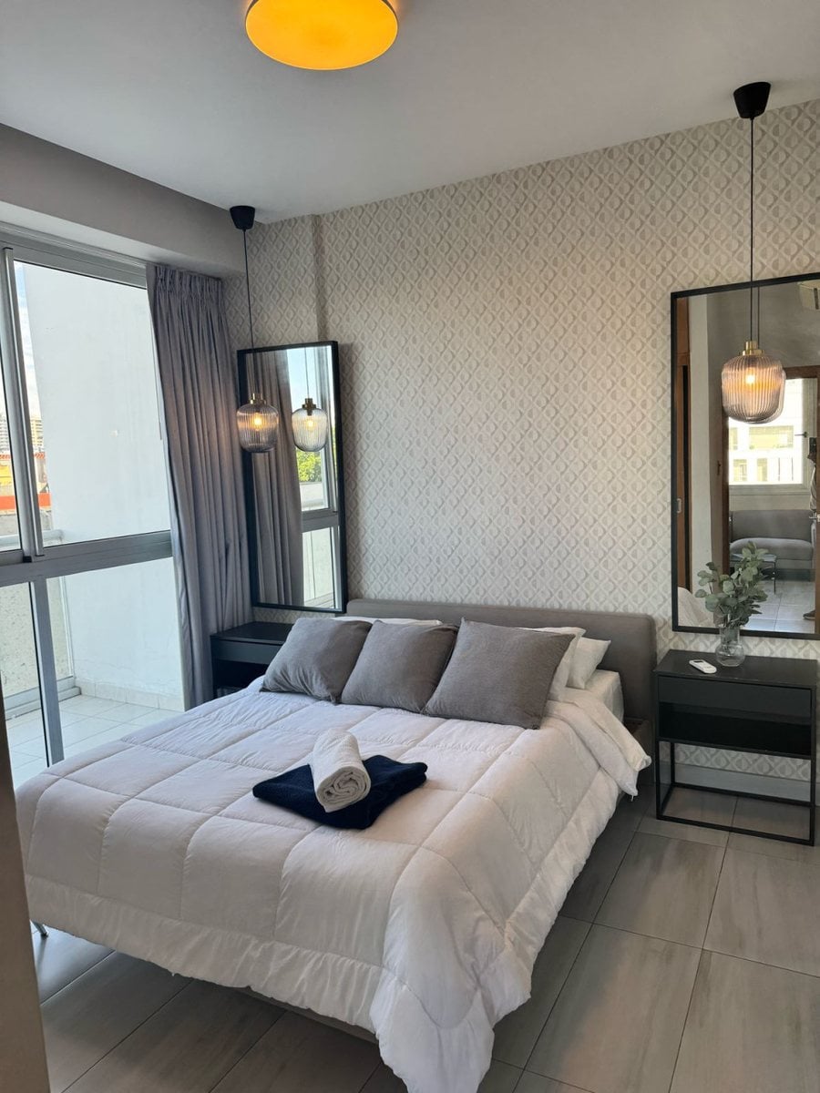 Moderno y elegante apartamento en el NACO – foto 7