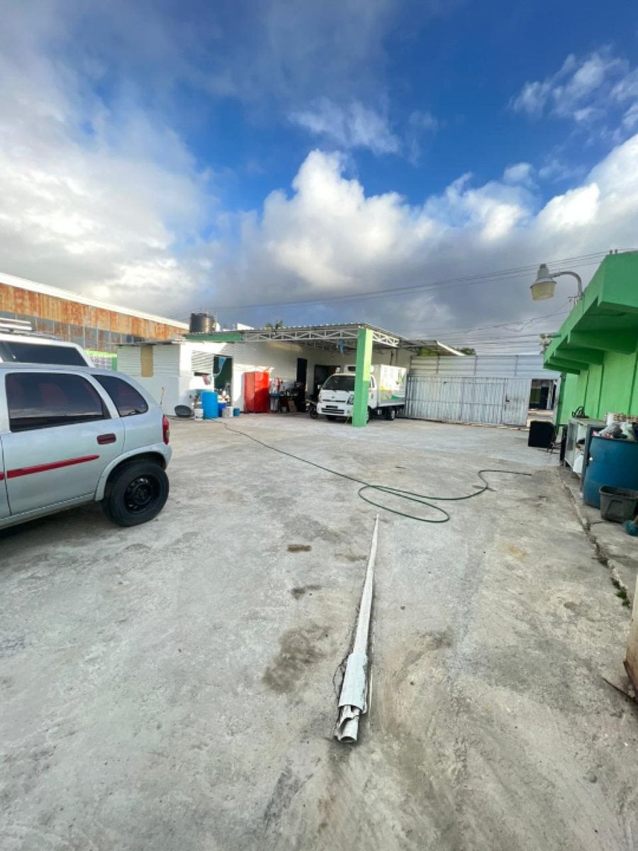 Local comercial en venta en Monte Plata, El Cementerio – foto 1