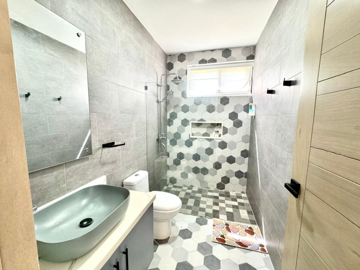 Casa en venta en Ocean village – foto 2