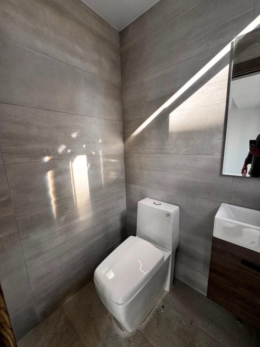 Apto en Venta Ens. Paraíso 2H ¡Nuevo! – foto 4