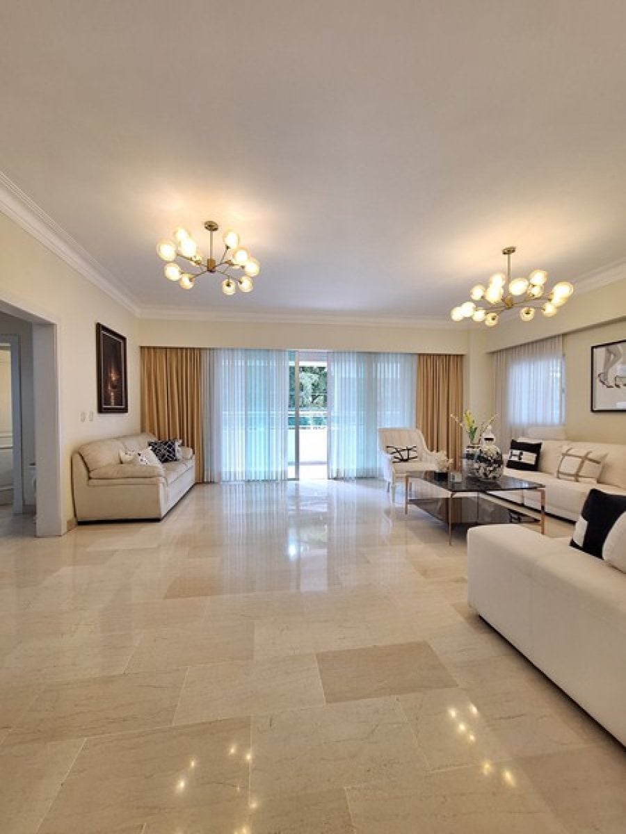 Apartamento con terraza privada – foto 2
