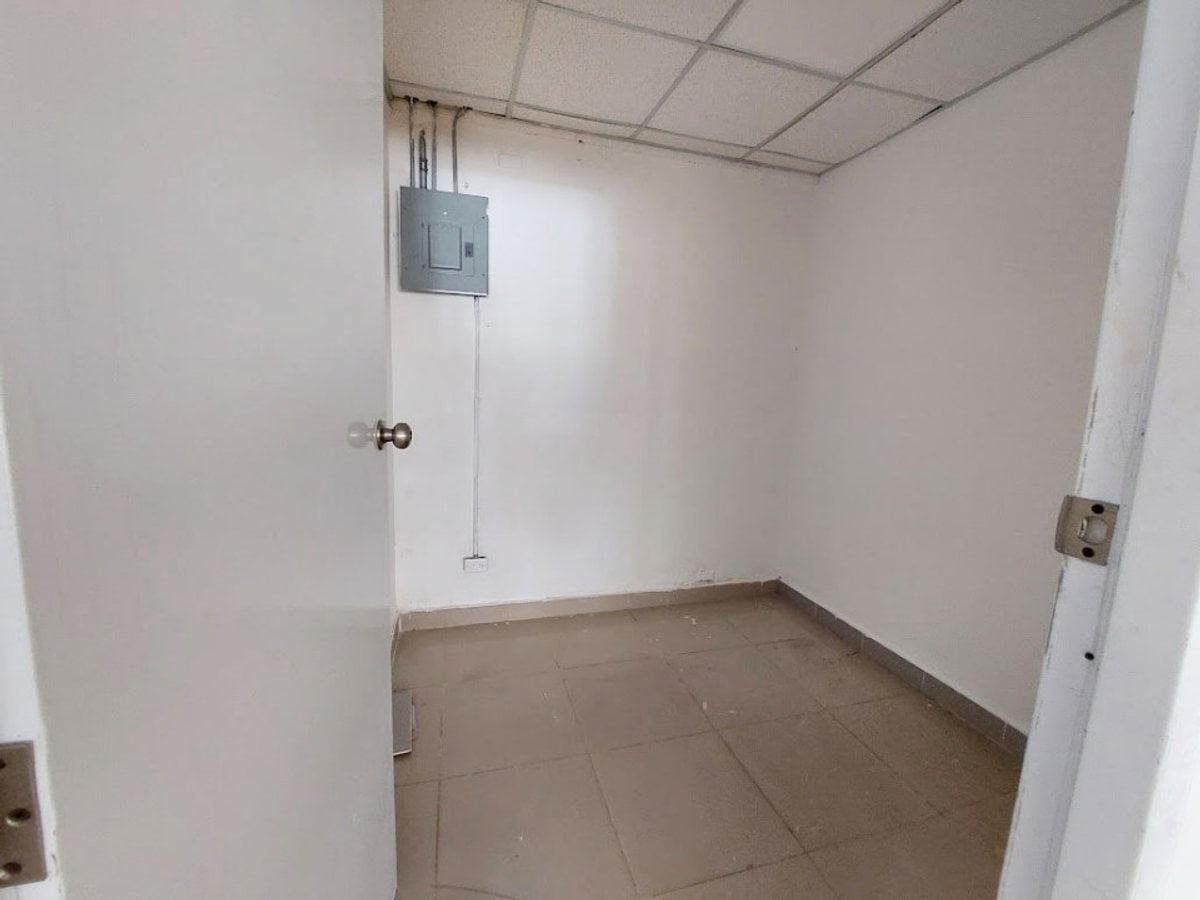 Local comercial en Piantini, Santo Domingo – foto 4
