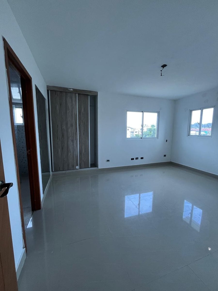Apartamento en Vista Hermosa, Santo Domingo Este – foto 4