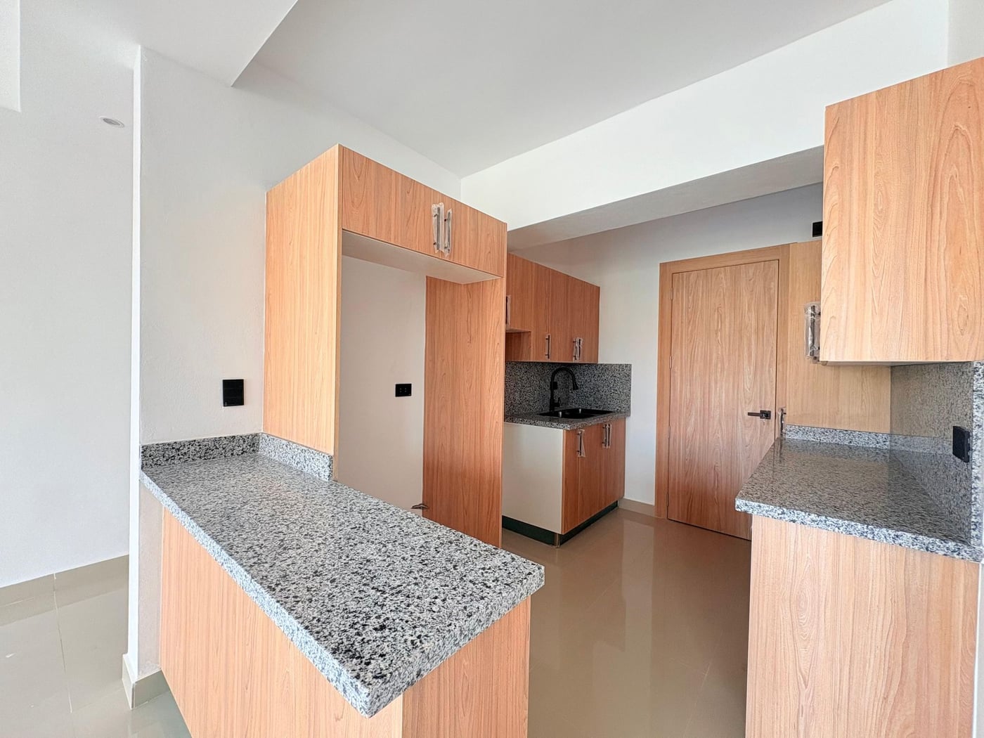 Apartamento Nuevo en Alquiler – Los Restauradores – foto 6