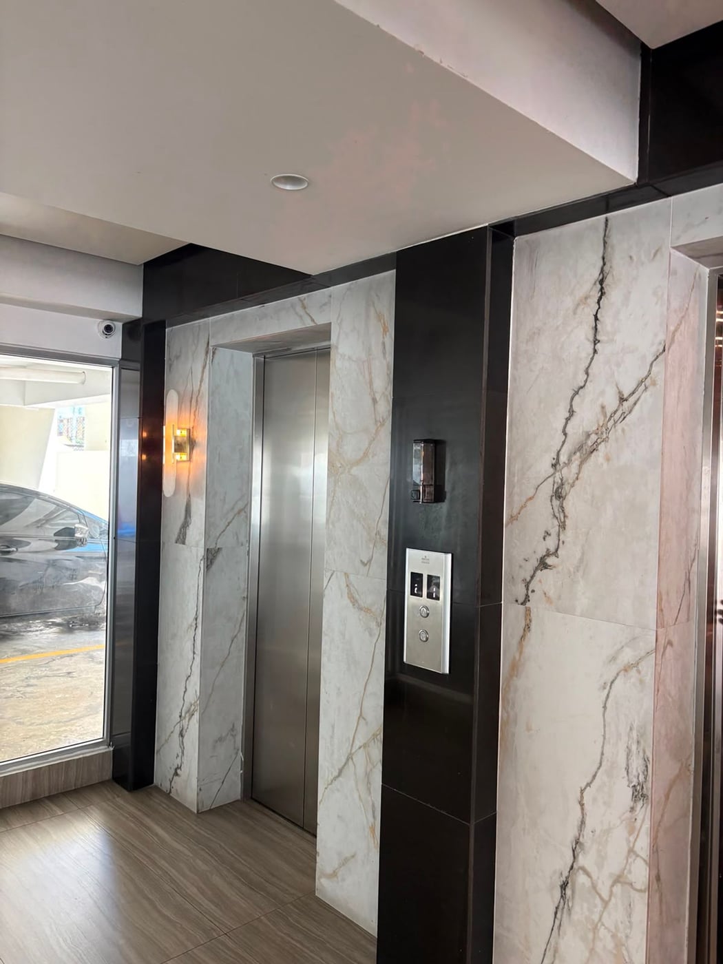 VENTA APTO 2H Y 2PARQUEOS EN EVARISTO MORALES – foto 5