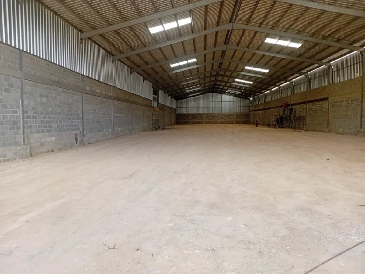 Nave industrial en Alquiler en Quintas Sueño – foto 1
