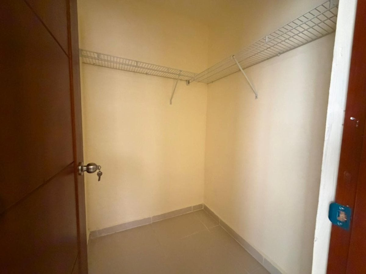 ALQUILO Apartamento 2do Piso En El KM 20 De Las Américas – foto 10