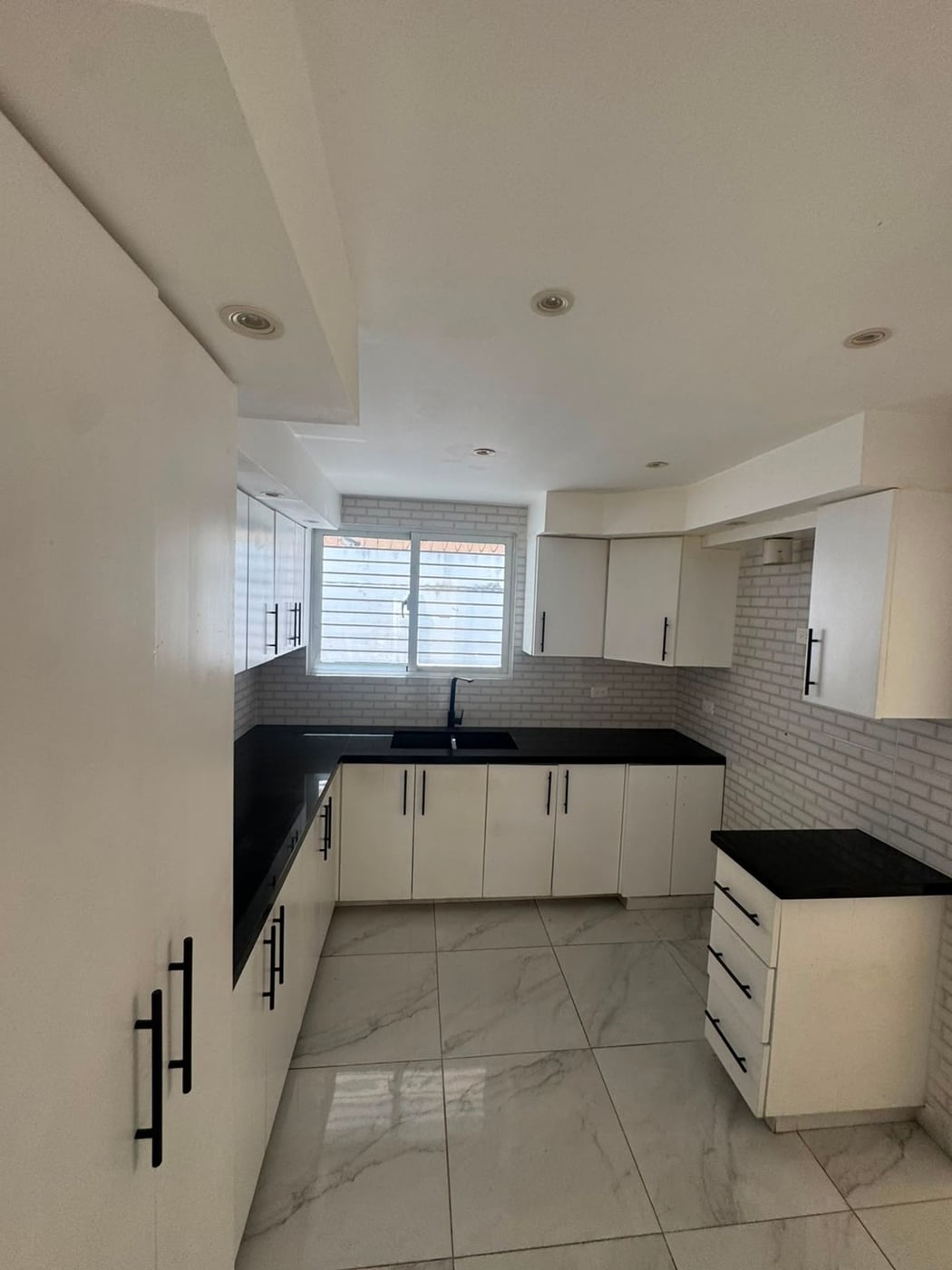 Casa en Venta y Alquiler – La Castellana – foto 4
